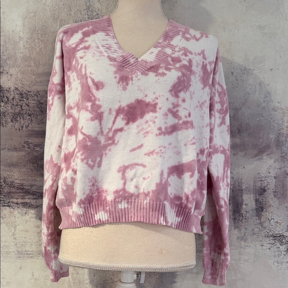RD Style Pink Tie-Dye V-Neck Sweater size medium